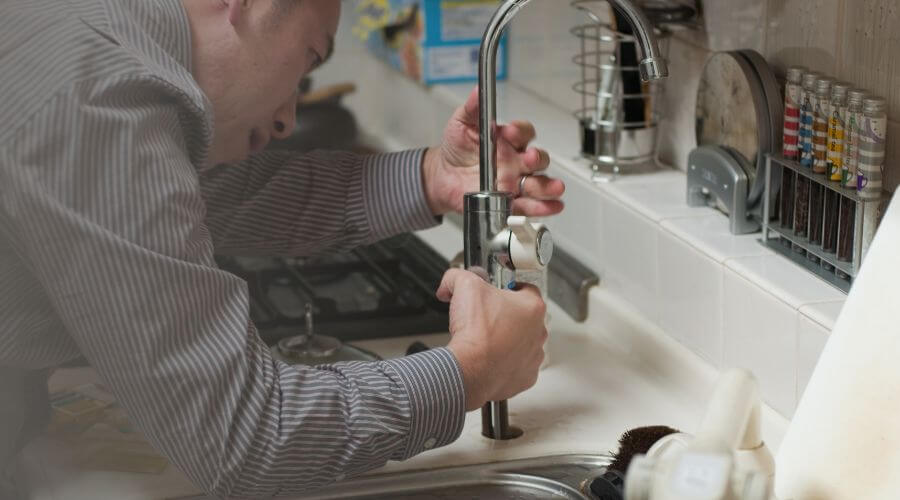 Professional sink repair in Olin, IA